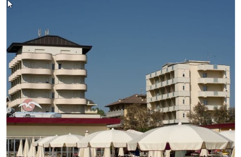 hotel diplomatic