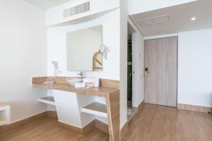 hotel cartagena dubai