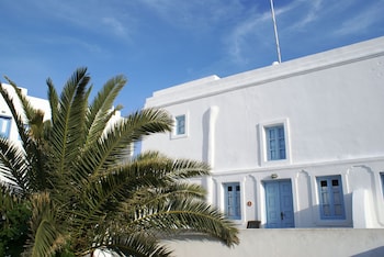 aethrio sunset village oia