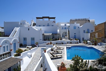 aethrio sunset village oia