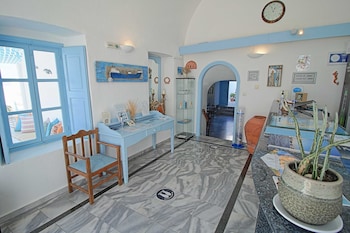 aethrio sunset village oia