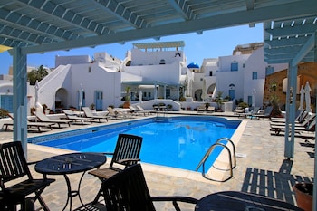 aethrio sunset village oia