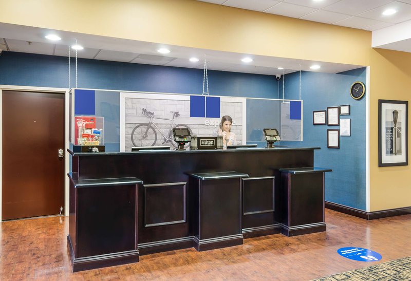 hampton inn galax