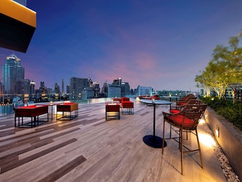 novotel bangkok sukhumvit 4
