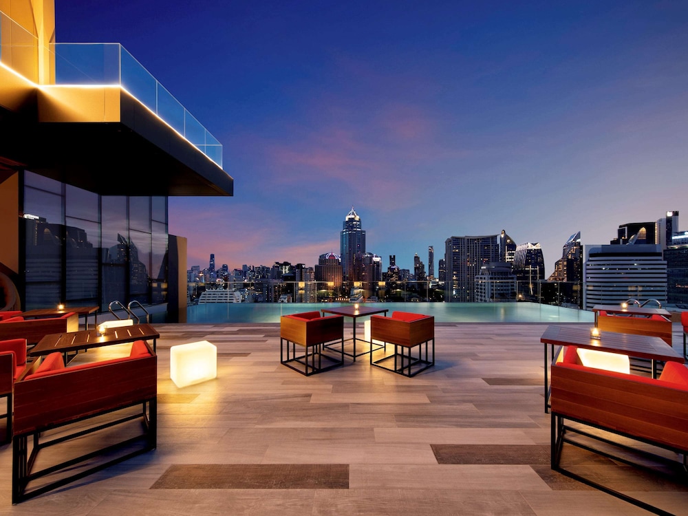 novotel bangkok sukhumvit 4