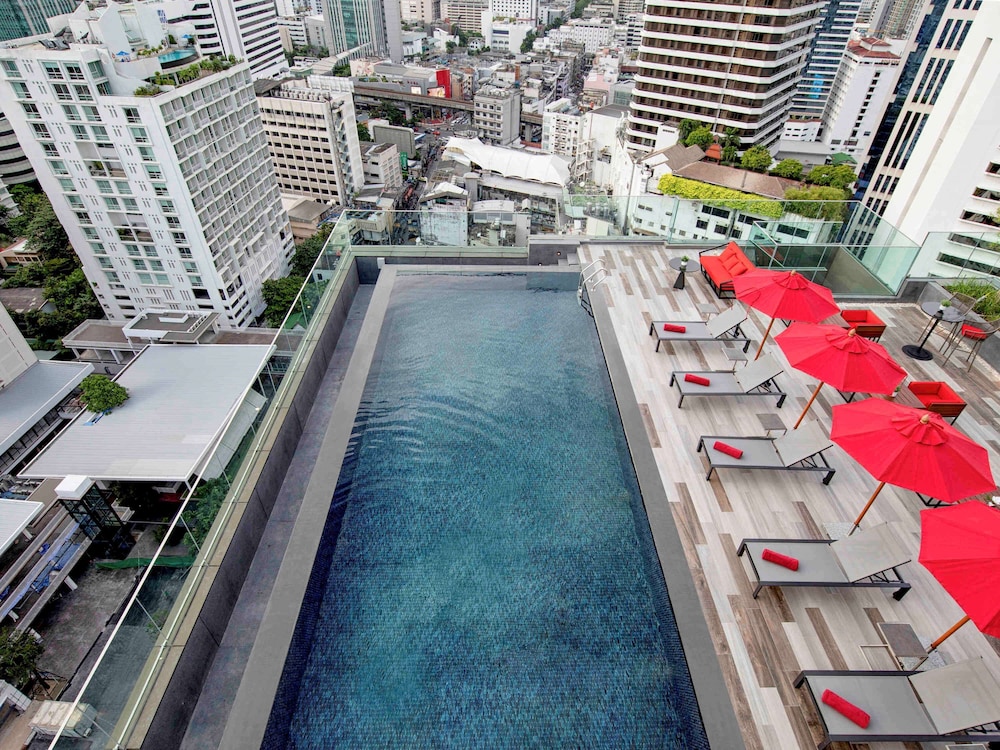 novotel bangkok sukhumvit 4