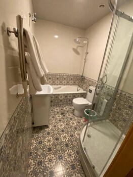 hotel diyor