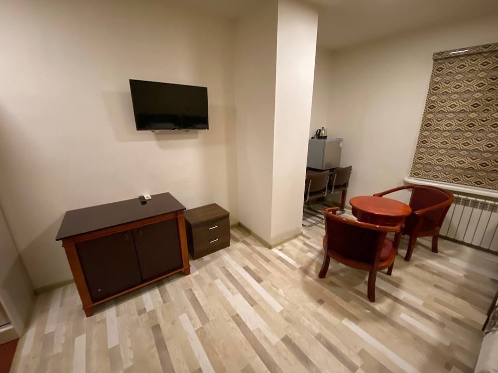 hotel diyor