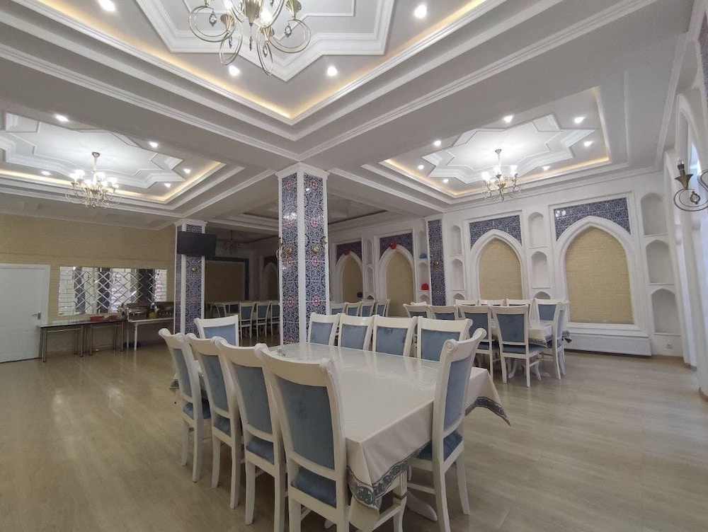 hotel diyor