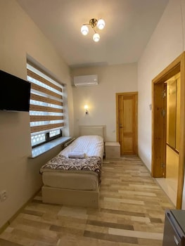 hotel diyor