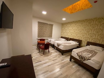 hotel diyor