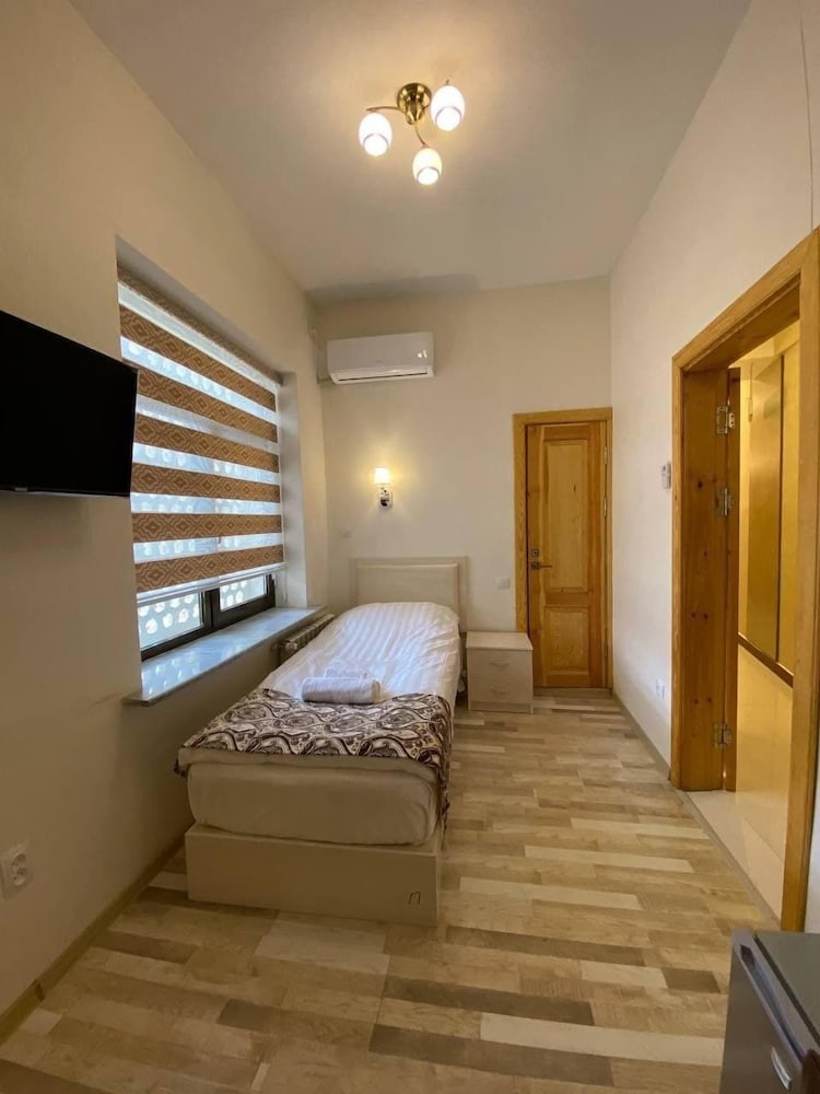 hotel diyor