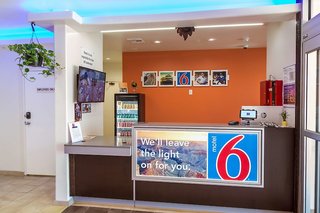 motel 6 houston tx north