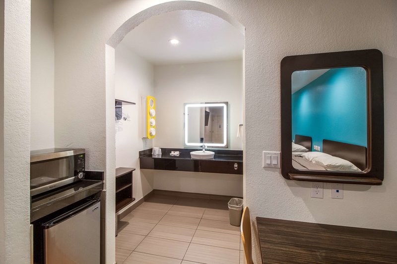 motel 6 houston tx north