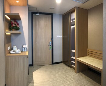 swiss belhotel papua