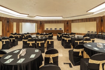 hotel mayura