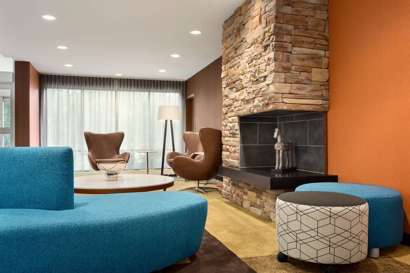 fairfield inn and suites by marriott charlottesville downtown university area