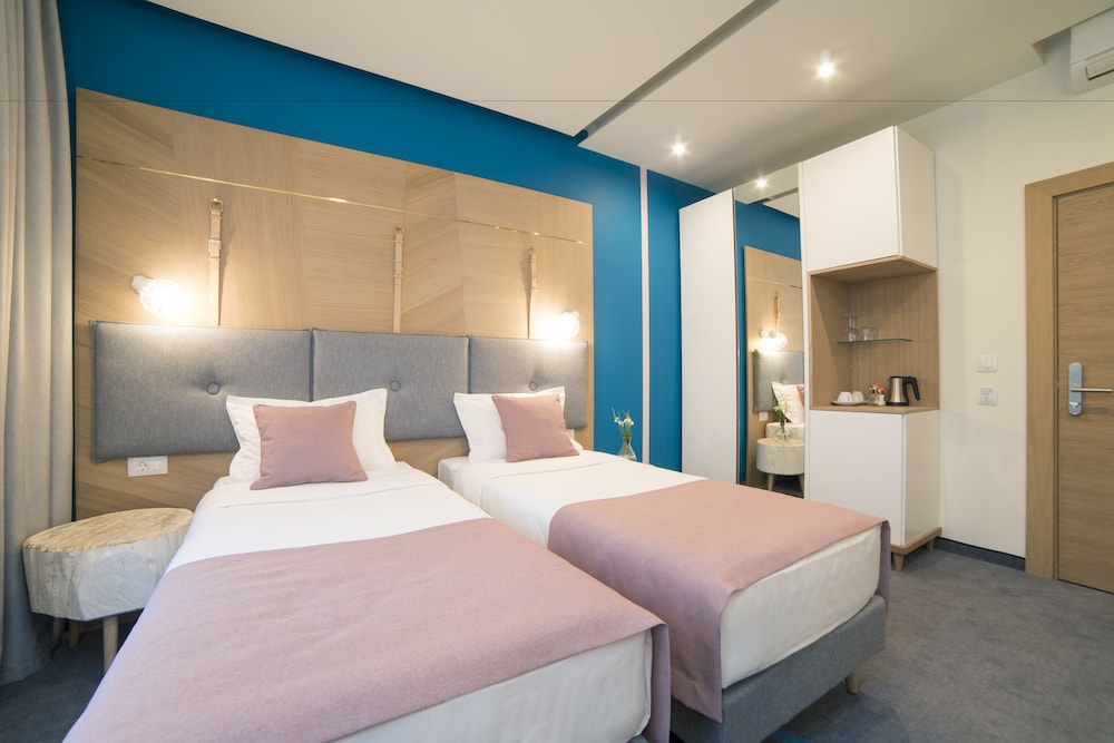 city nest modern and cozy suites