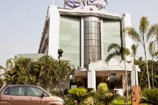 the new marrion hotel