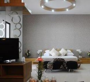 the new marrion hotel