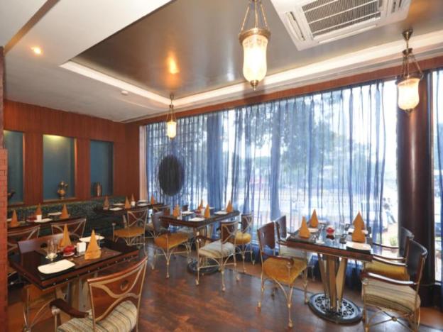 the new marrion hotel