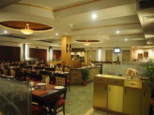 the new marrion hotel