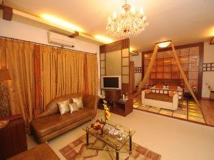 the new marrion hotel