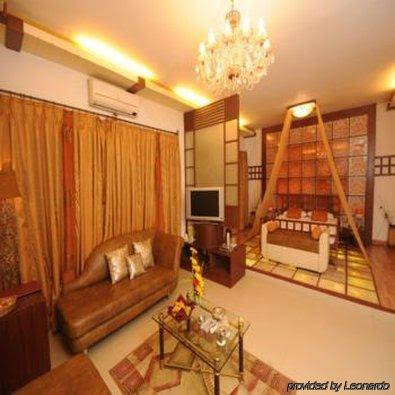 the new marrion hotel