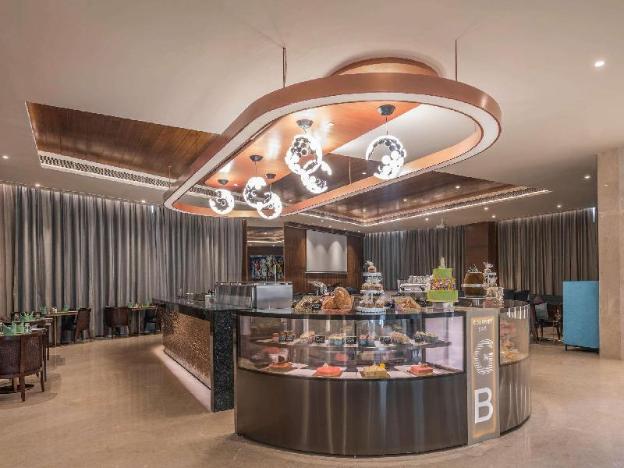 novotel vijayawada varun hotel