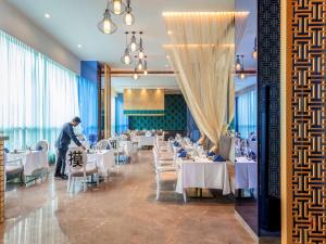 Novotel Vijayawada Varun Hotel,Vijayawada>>Krishna,3.5 star