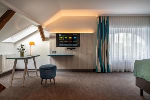 The Niu Rig,Luebeck>>Hamberge,3 star