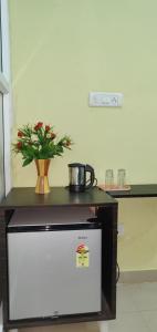 Golden River,Muradev>>Varanasi,3 star