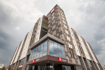 ibis kyiv railway station