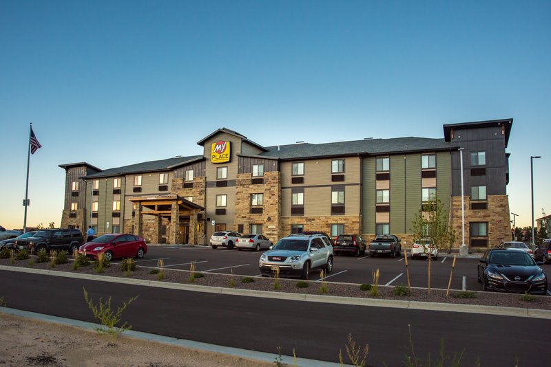 my place hotel colorado springs co