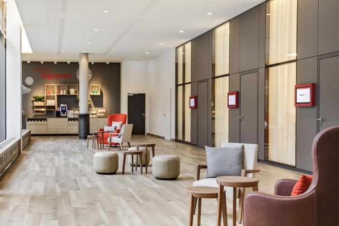 intercity hotel frankfurt hauptbahnhof sud