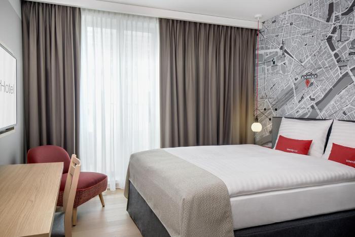 intercity hotel frankfurt hauptbahnhof sud