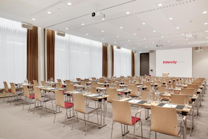 intercity hotel frankfurt hauptbahnhof sud