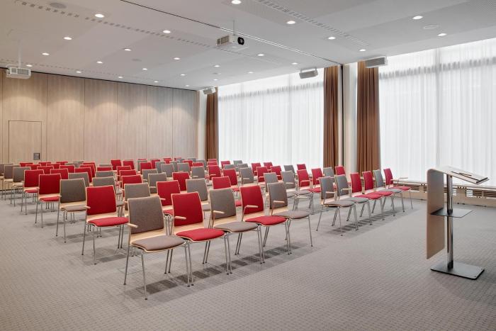 intercity hotel frankfurt hauptbahnhof sud
