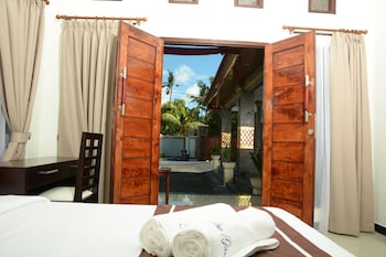 kubu garden suites and villas nusa dua