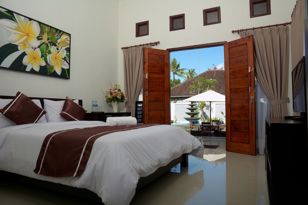 kubu garden suites and villas nusa dua