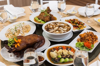 Rattanachol Hotel,Chonburi>>Chon Buri,4 star