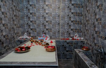 loumage suites and spa