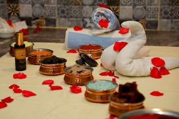 loumage suites and spa