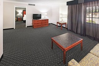 La Quinta Inn By Wyndham Dallas Uptown,Dallas County>>Dallas,3 star