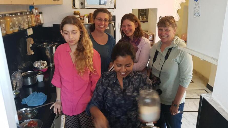 hari niwas guest house