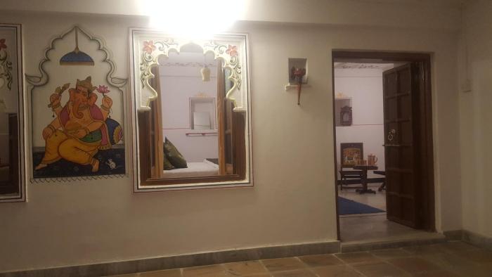 hari niwas guest house