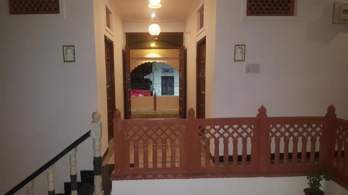 hari niwas guest house