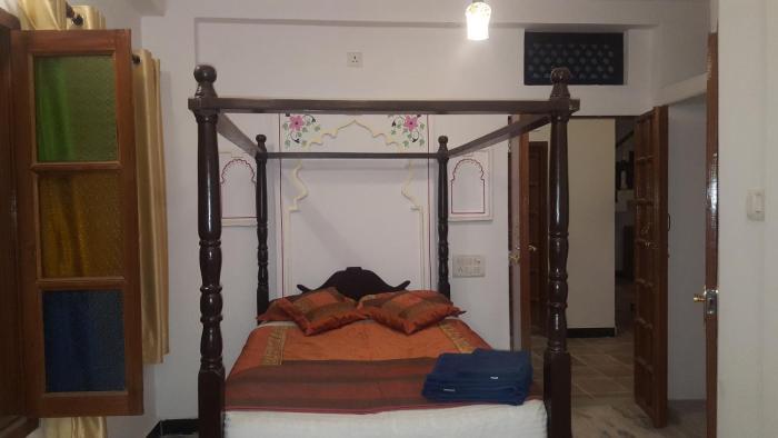 hari niwas guest house