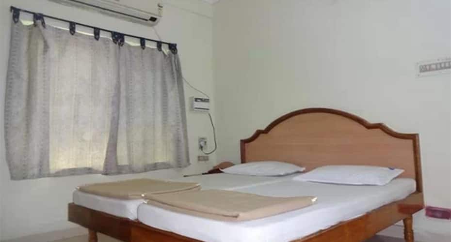 hotel watan residency