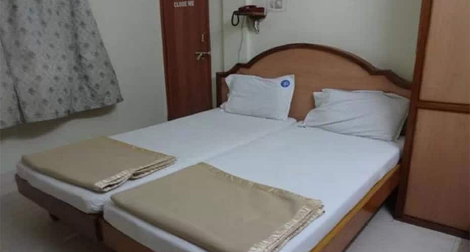 hotel watan residency